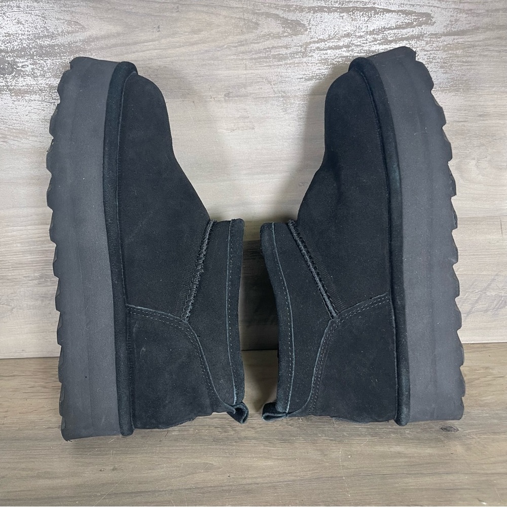Bearpaw Womens‎ 9 Black Retro Platform Super Shorty Suede Pull On Fur Booties - Picture 9 of 13